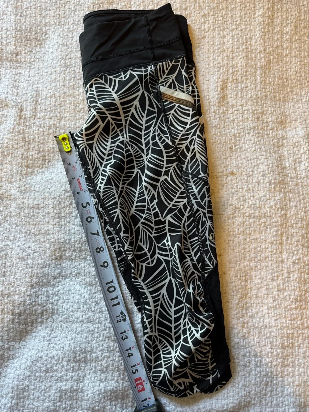 lululemon athletica Black & White Leaf-Print Bike Shorts